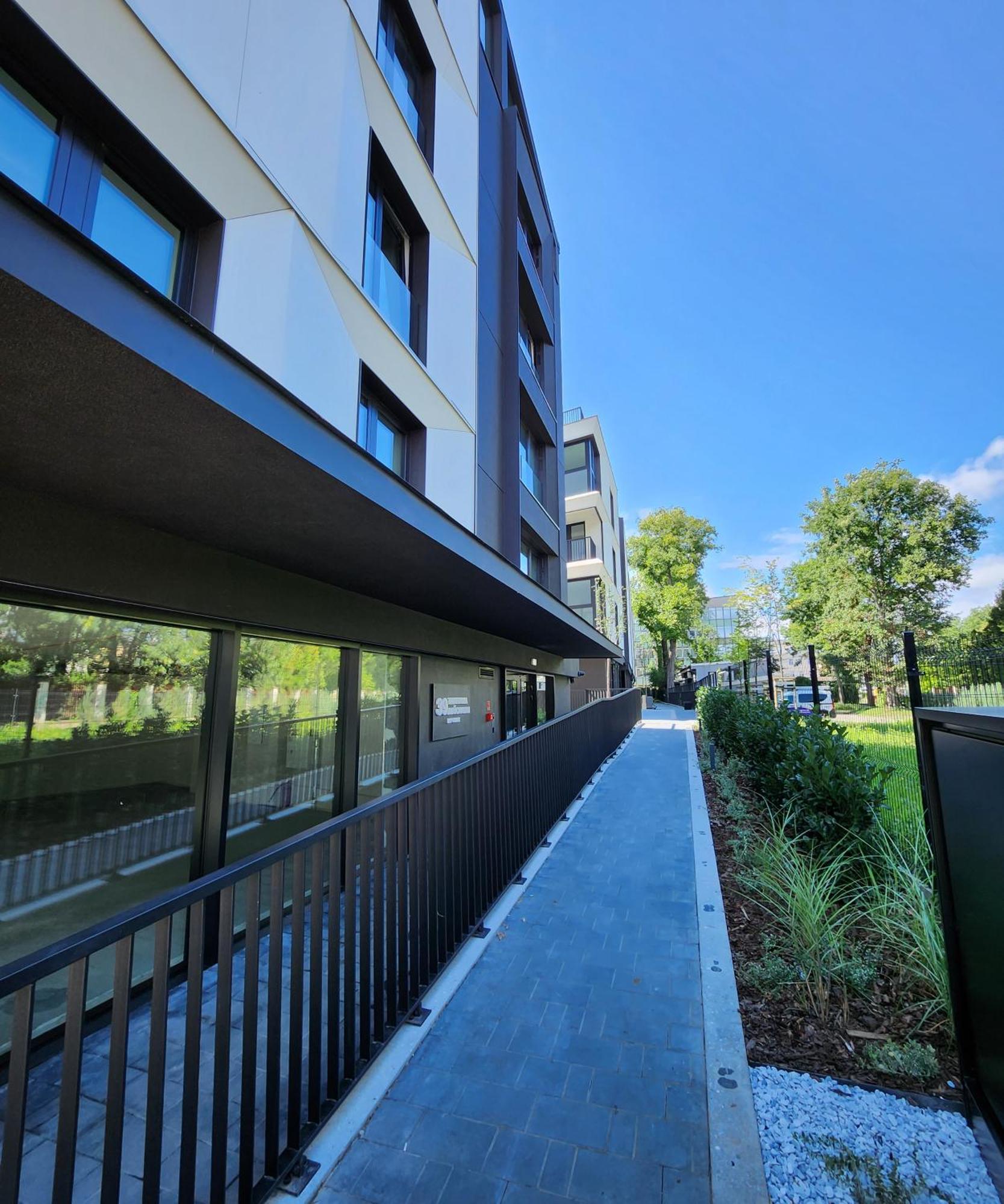 Luxury Vistula Old Town Apartments: Spa, Sauna & Pool Retreat Krakow Exterior photo