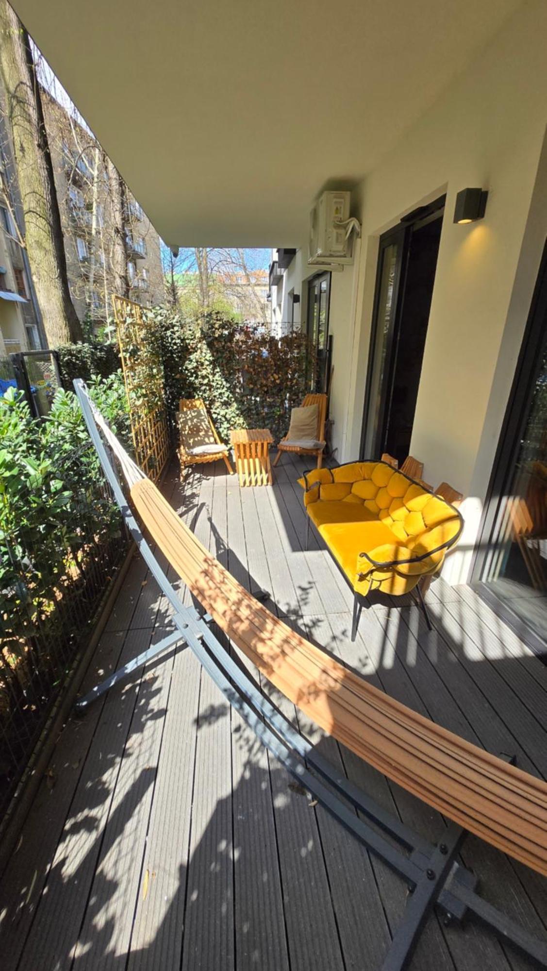 Luxury Vistula Old Town Apartments: Spa, Sauna & Pool Retreat Krakow Exterior photo